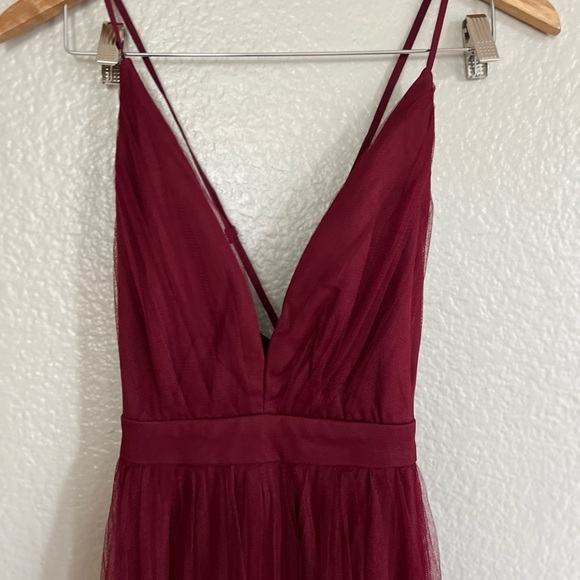 NWOT Rare Beauty Burgundy Tulle Backless Maxi Dress - Picture 5 of 7